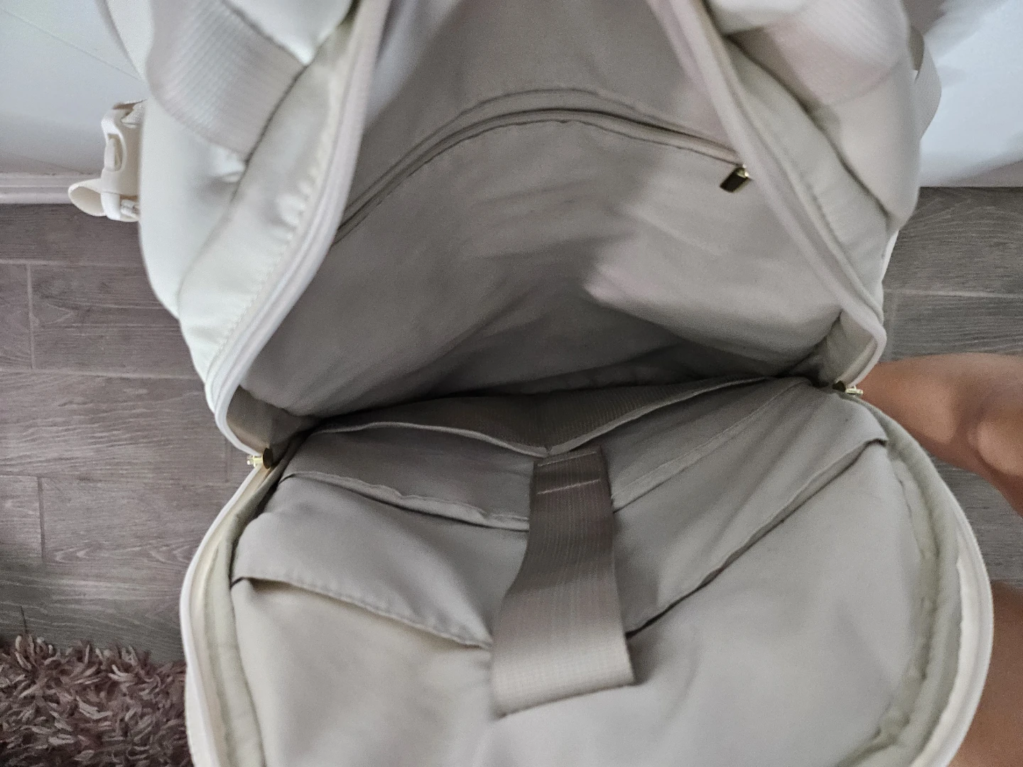 Ideal Carry-on Cream / Off-White Multi-Compartment Backpack - photo 5