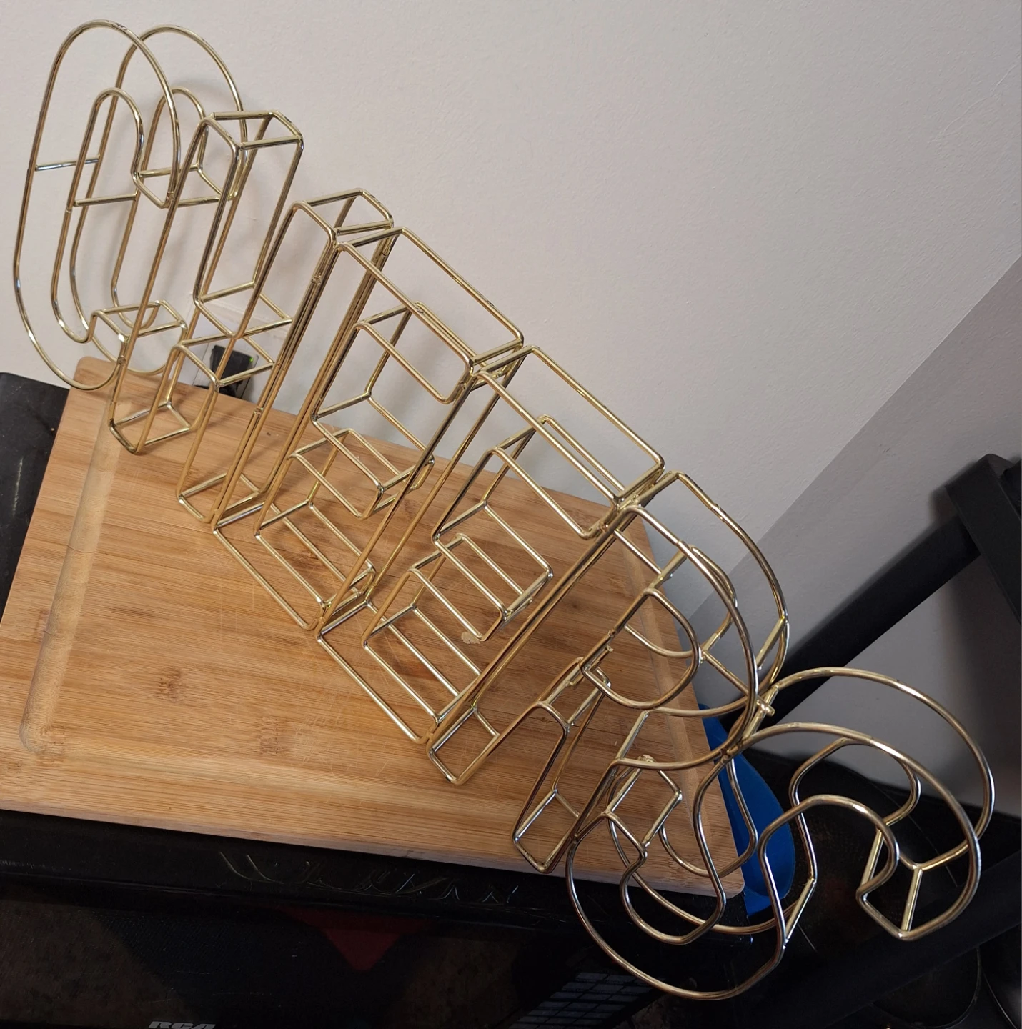 Gold Metal "Cheers" Wire Sign - photo 2