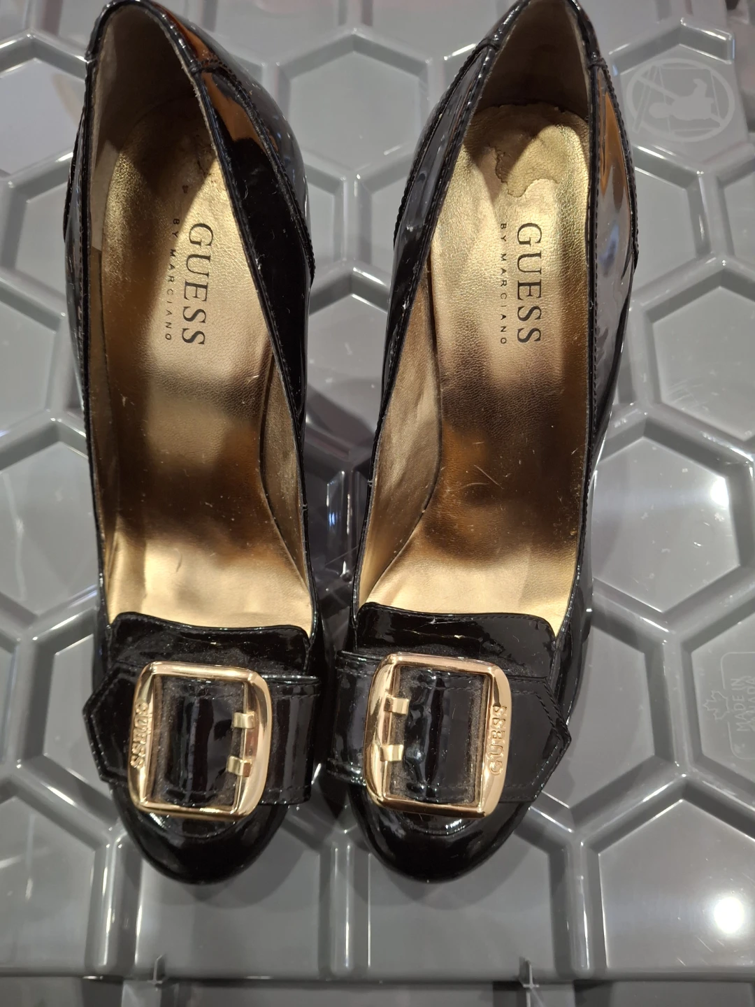 Guess Black Patent Heels with Gold Buckle - photo 3