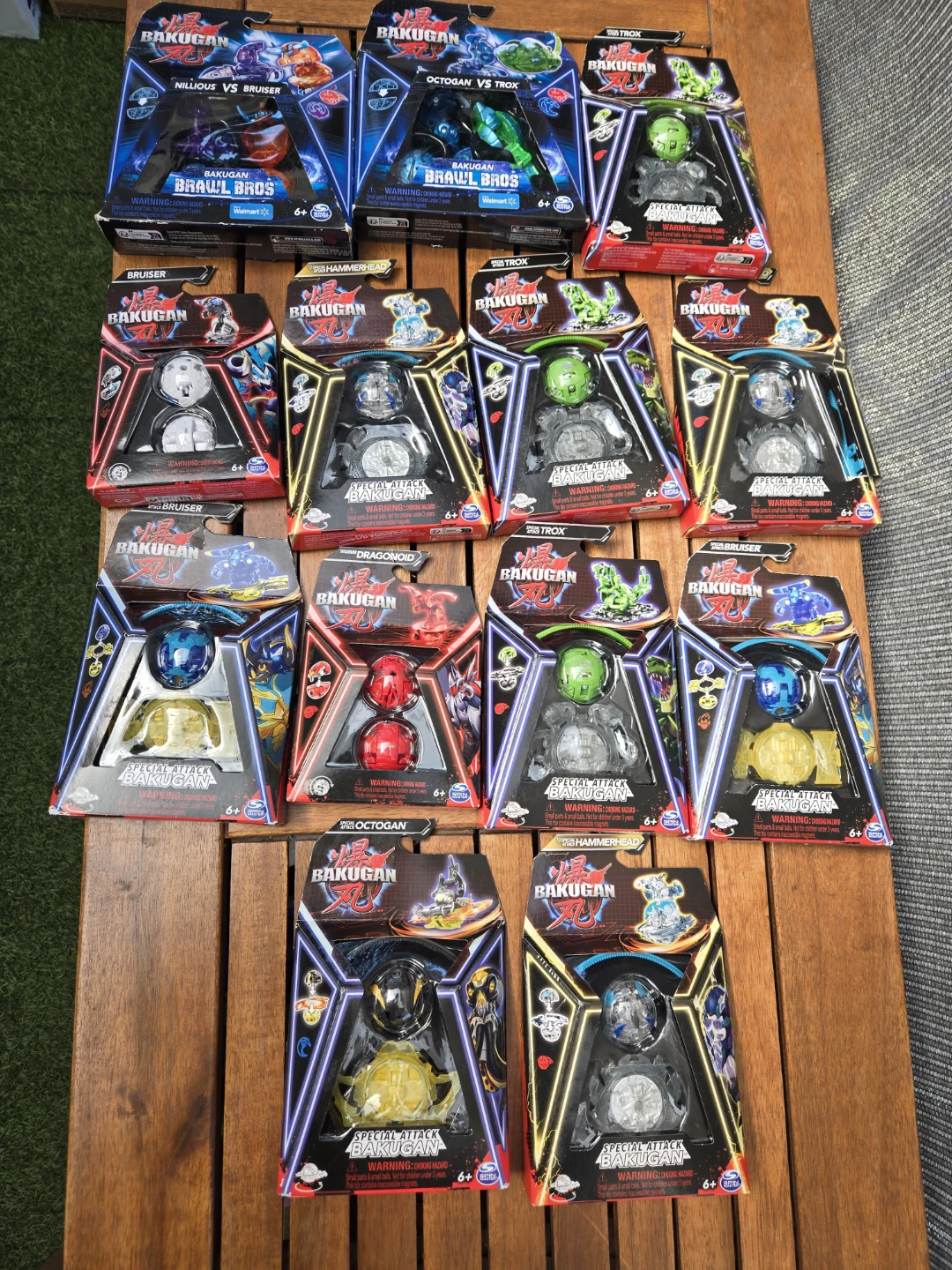 13 brand new bakugan toys   All brand new