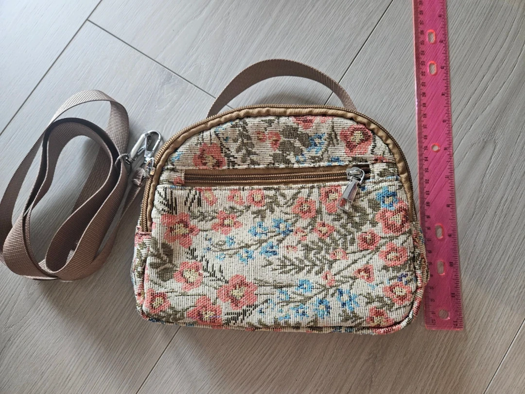Floral Crossbody Bag - photo 4