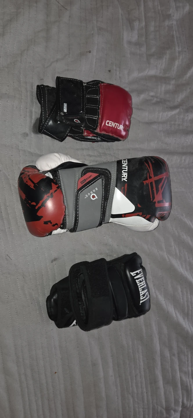Everlast Punching Bag with Stand - photo 3
