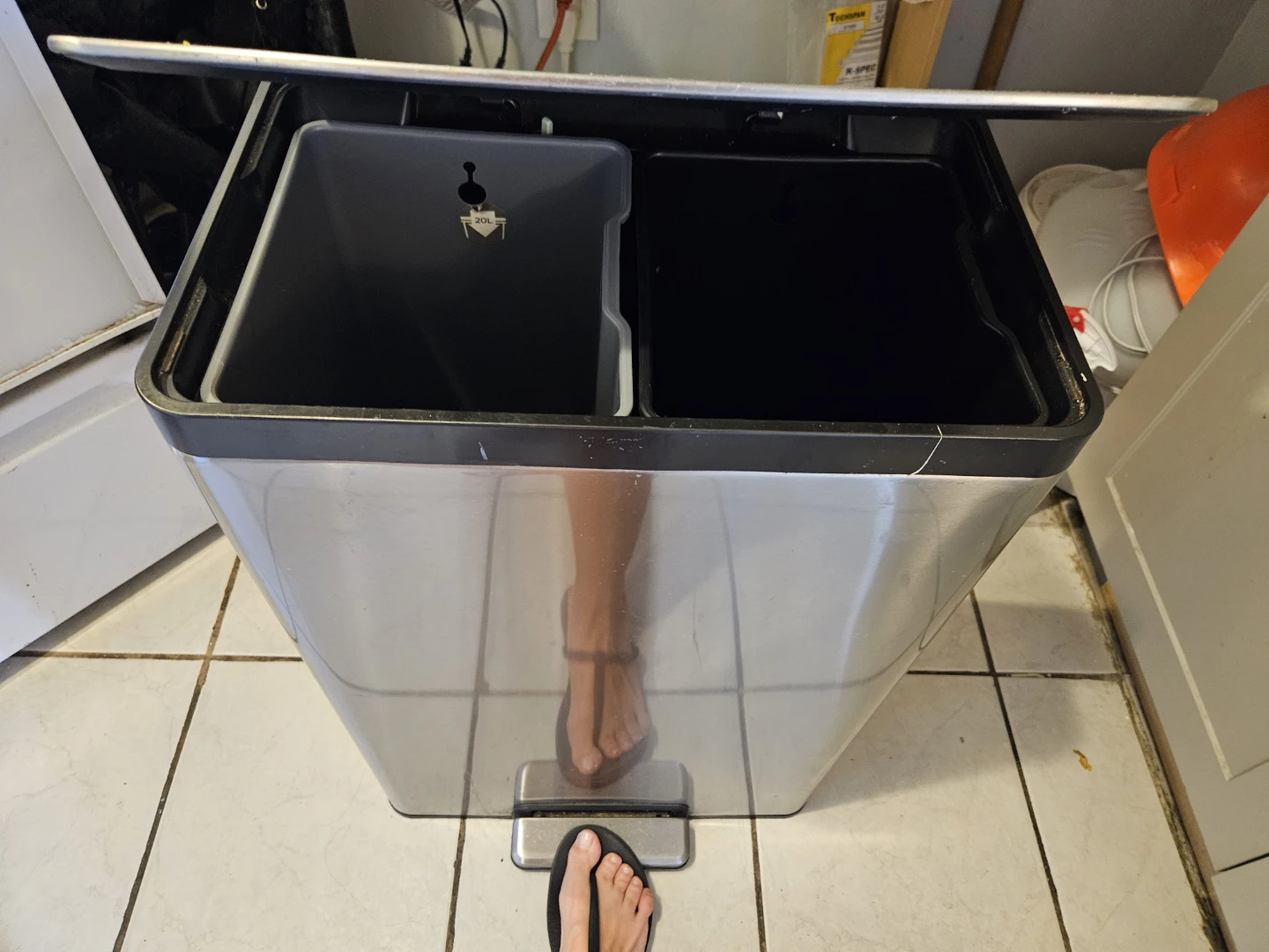 40L Stainless Steel Dual Compartment Step Trash Can - photo 2