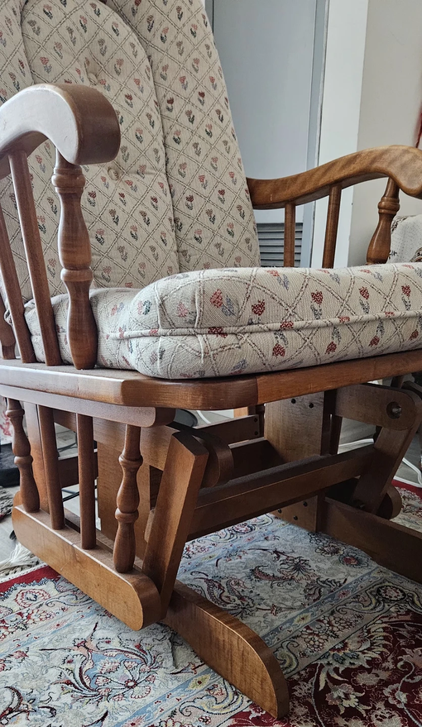 Glider Chair and Ottoman Set - photo 4
