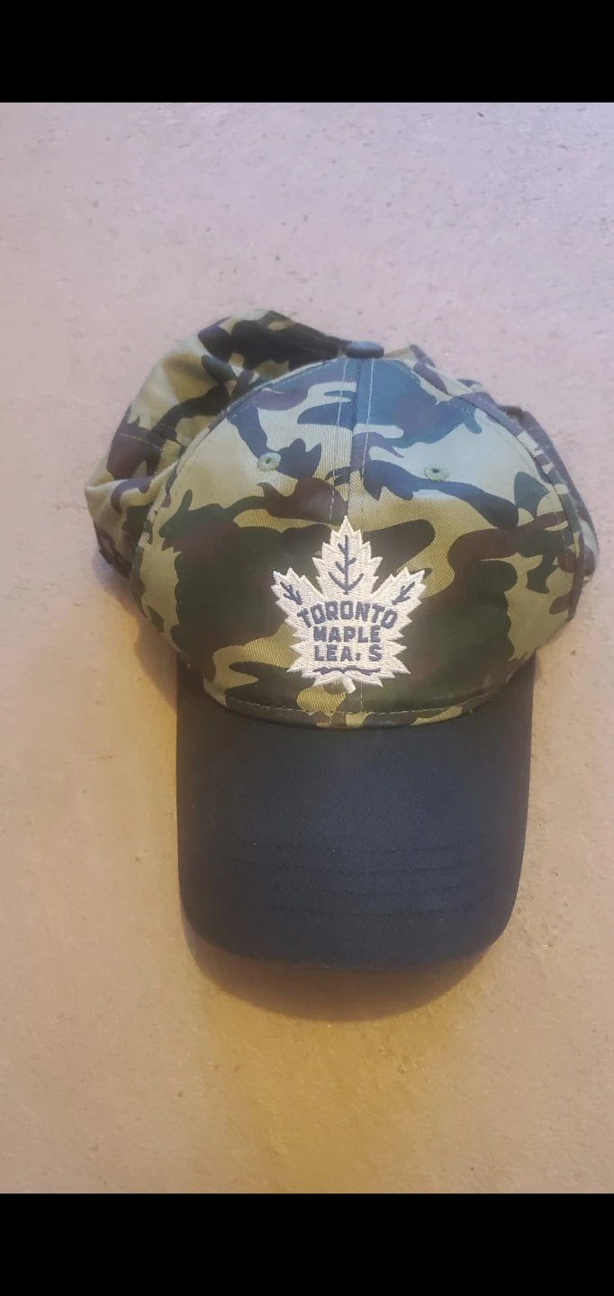 Toronto Maple Leafs Camo Baseball Cap