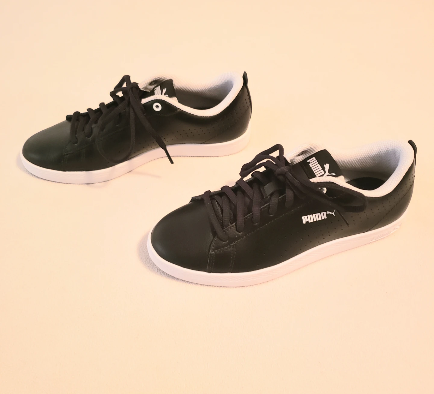 Puma Women's Black Leather Sneakers Size 6.5 $30 - photo 2