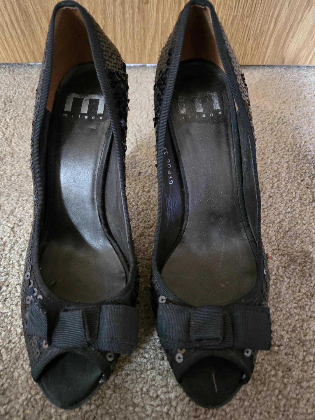 Milano Black Sequin Peep-Toe Size 37 - photo 3