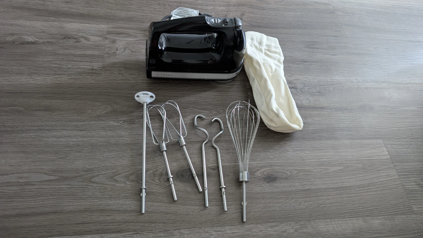 Moving/KitchenAid Hand Mixer with Attachments - photo 3