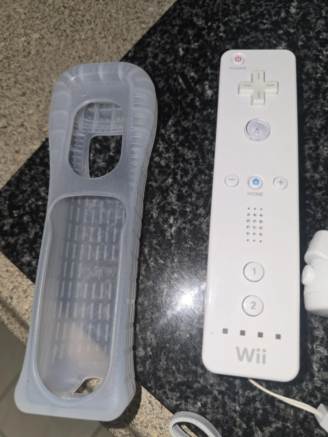Nintendo Wii Remote and Nunchuk Set - photo 2