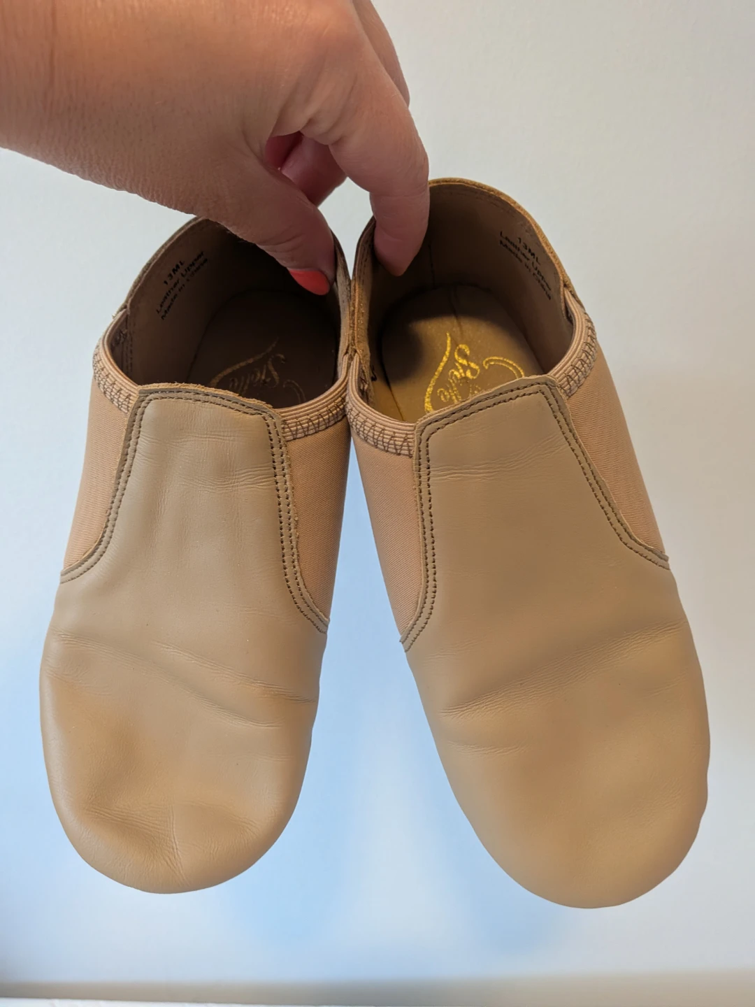 STELLE Girls Tan Leather Jazz Shoes Size 133