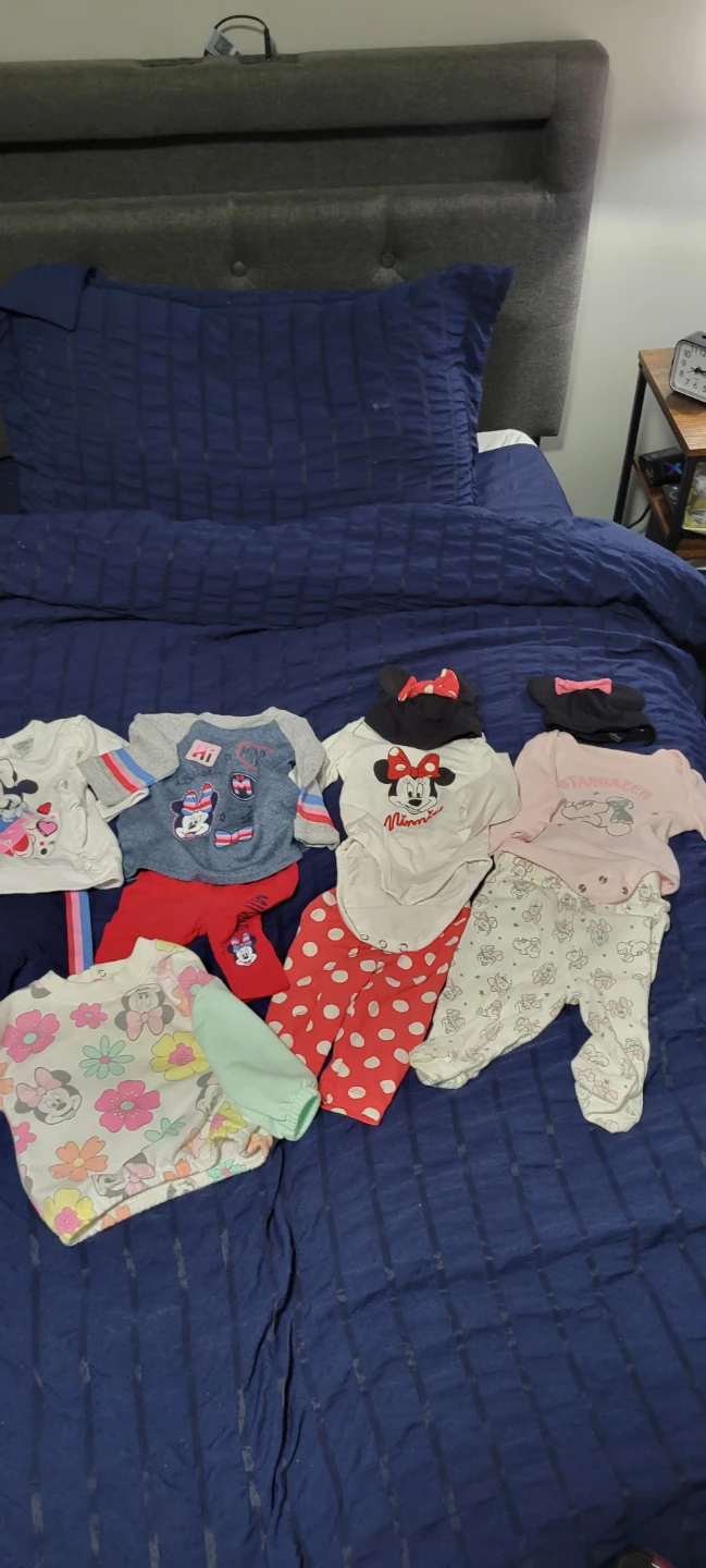 Disney Minnie Mouse Baby Clothing Set 11 Pieces