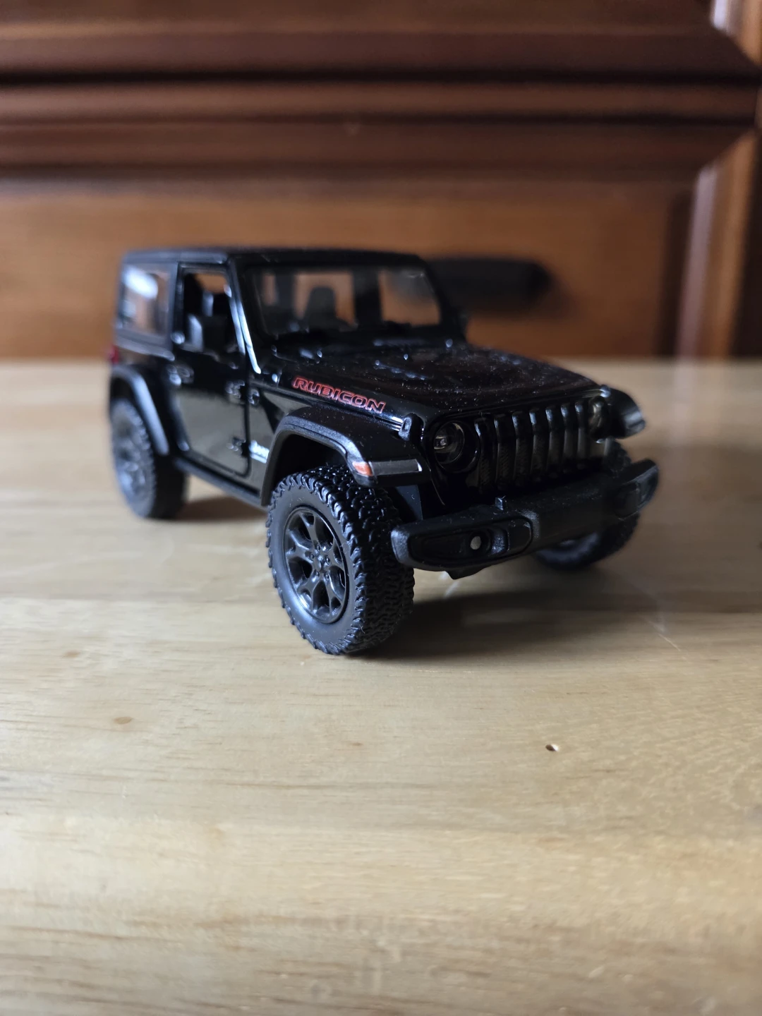 Black 2018 Jeep Wrangler Rubicon Scale 1/34 Toy Car