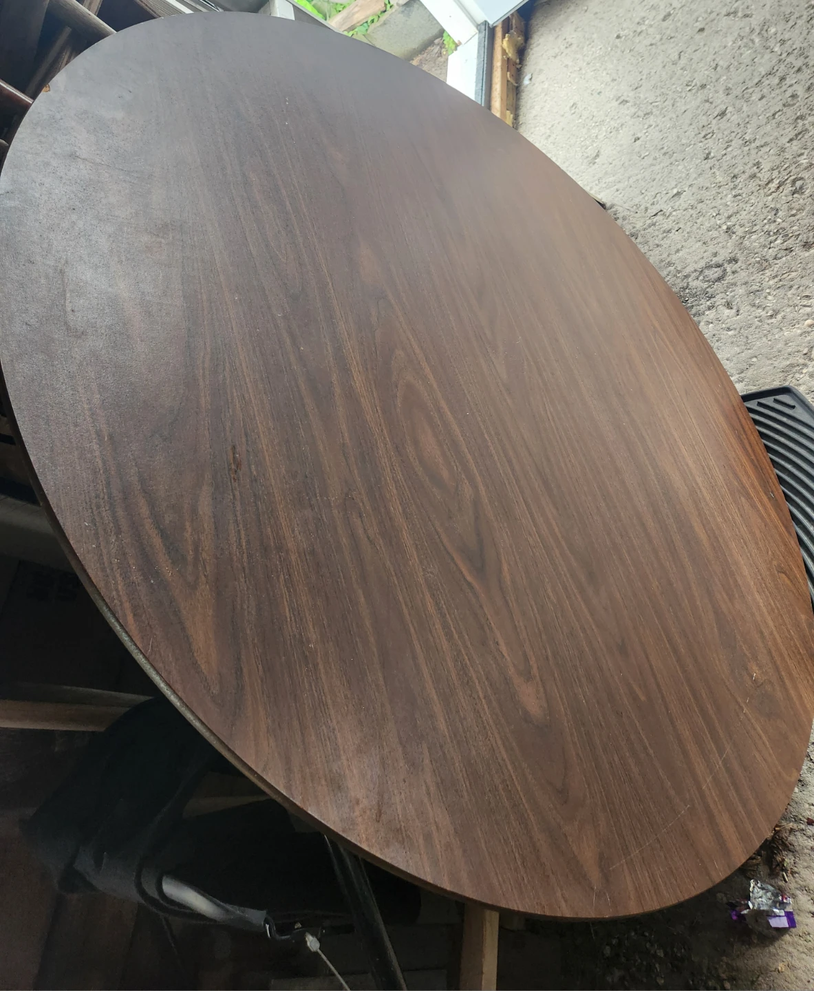 Heavy-duty Round Wood Grain Table with Metal Legs - photo 3