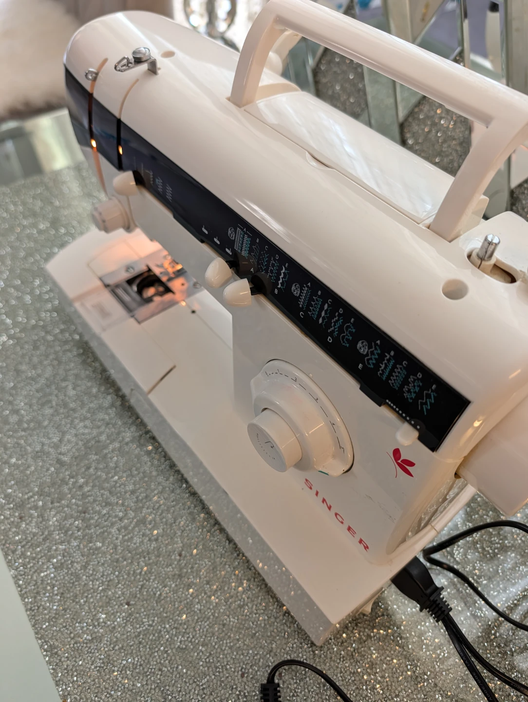 Singer seewing machine - photo 4