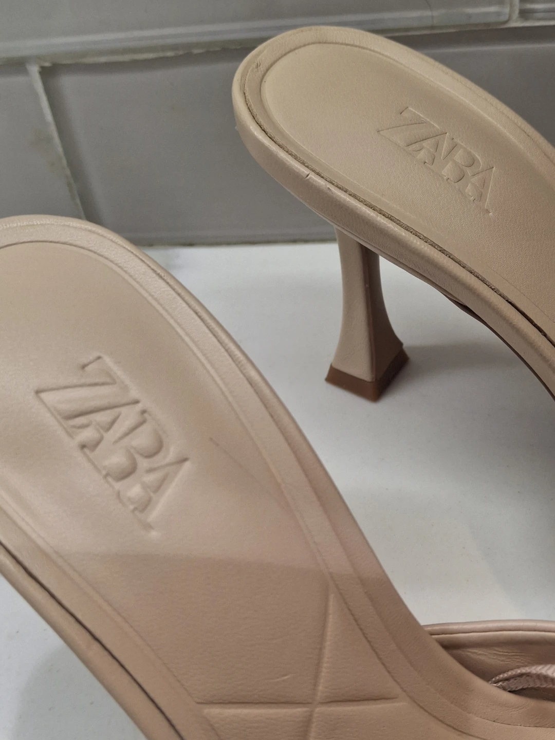 ZARA Beige Heeled Mules - Size 39 - photo 4