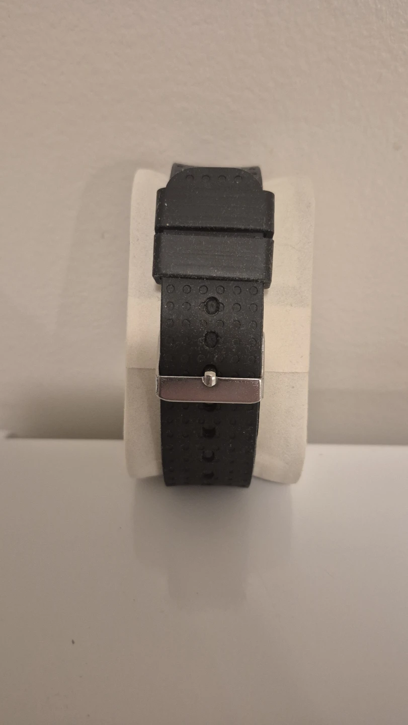 Black Quartz Wristwatch - photo 3