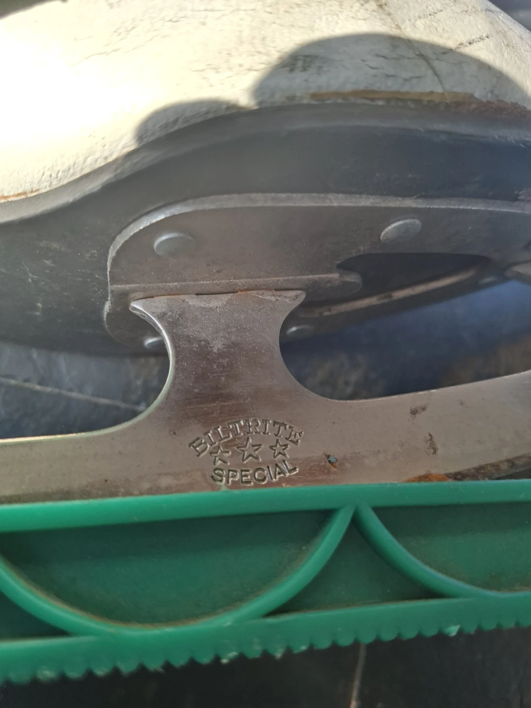 Vintage White Leather Figure Skates Biltrite Special Bauer Guard - photo 3