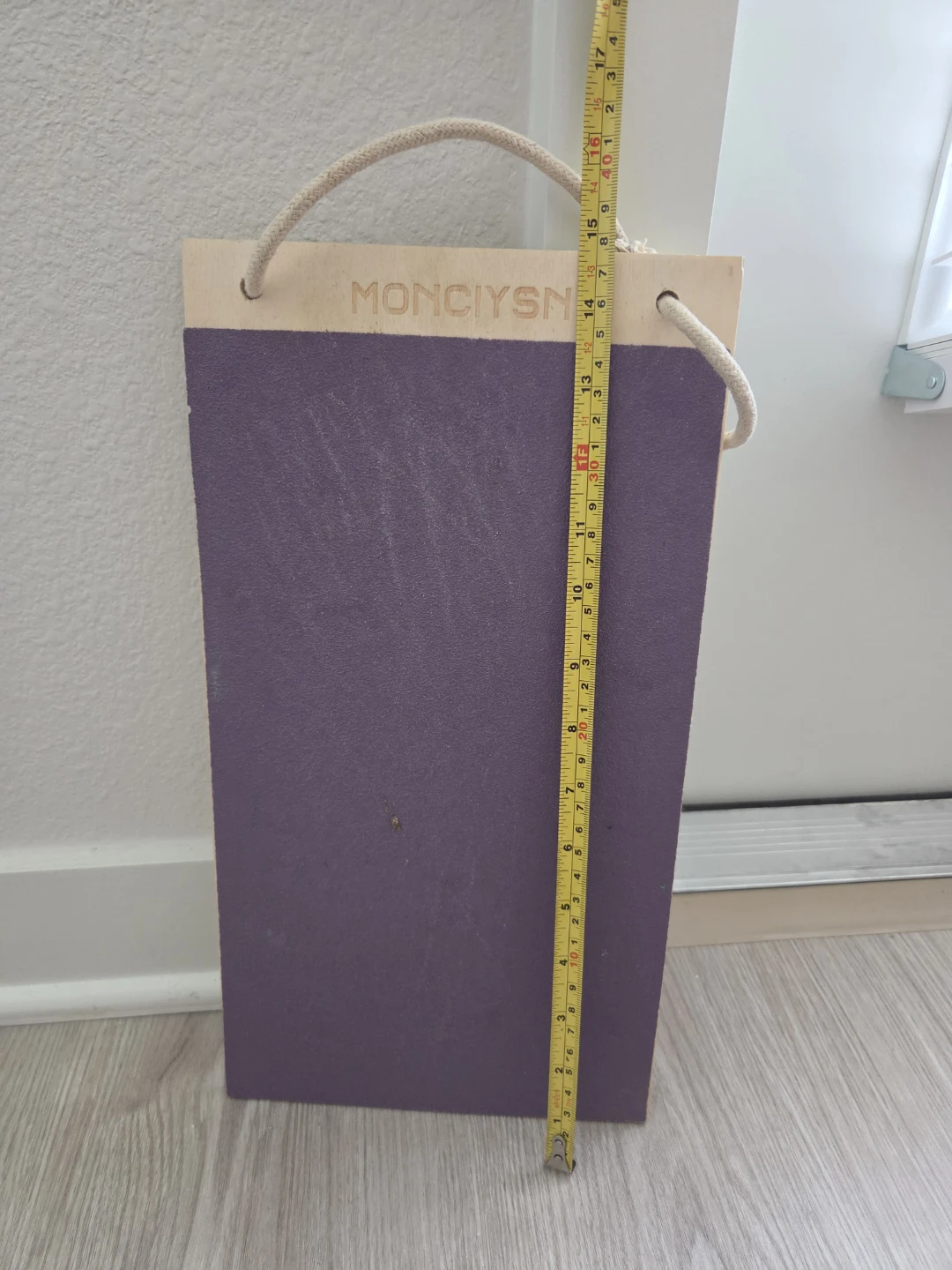 Monciysn Wooden Dog Scratch Pad - photo 2