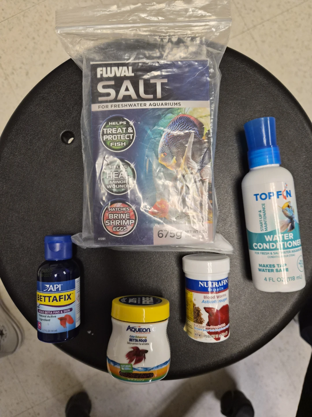 Beautiful vintage ~3.5 gal tank w/ everything you need! - photo 3