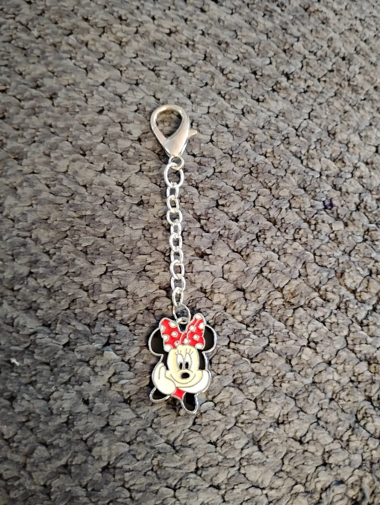 Minnie Mouse Keychain Charm - photo 2