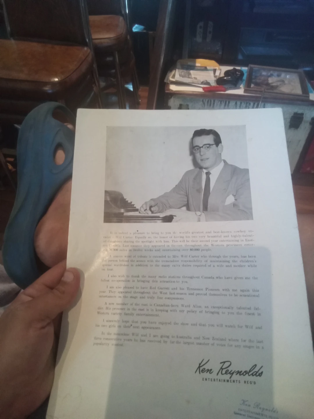 Wilf Carter In Person Souvenir Programme - photo 2