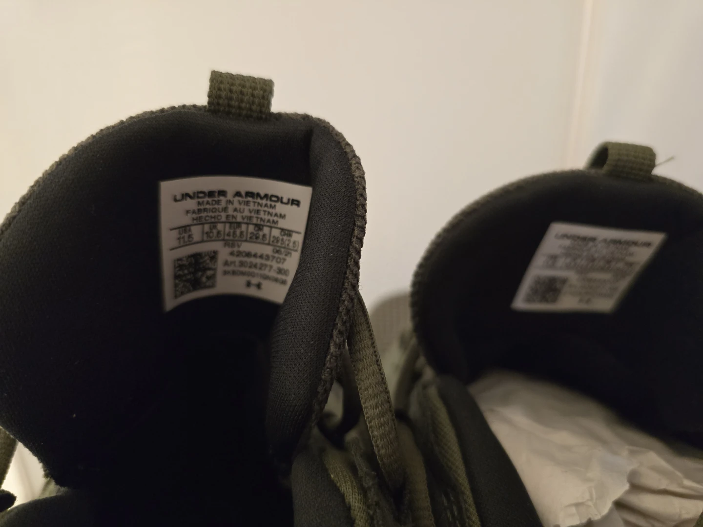 Under Armour Charged Sneakers 11.5 - photo 4