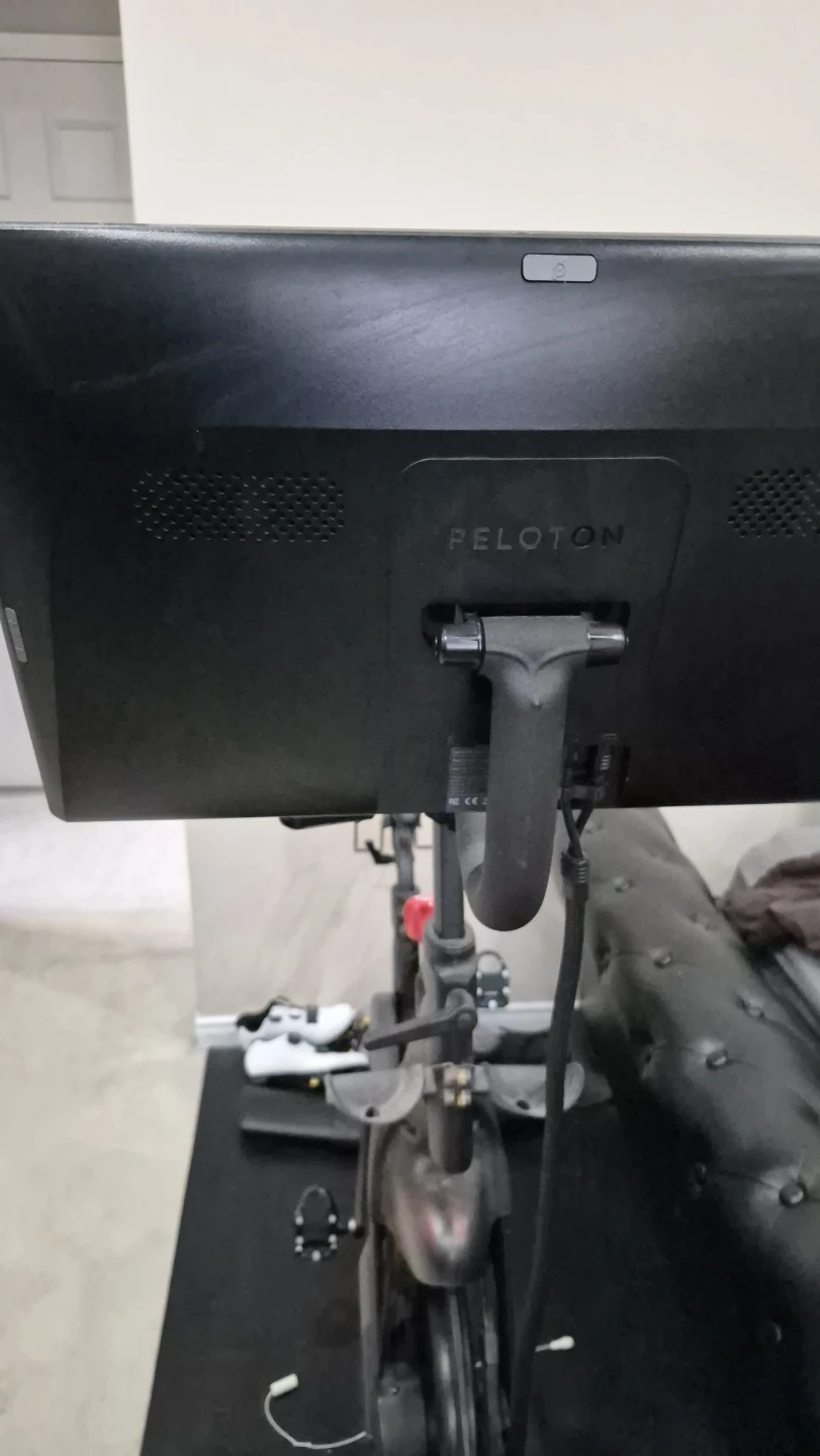 Peloton Exercise Bike with Screen - photo 3