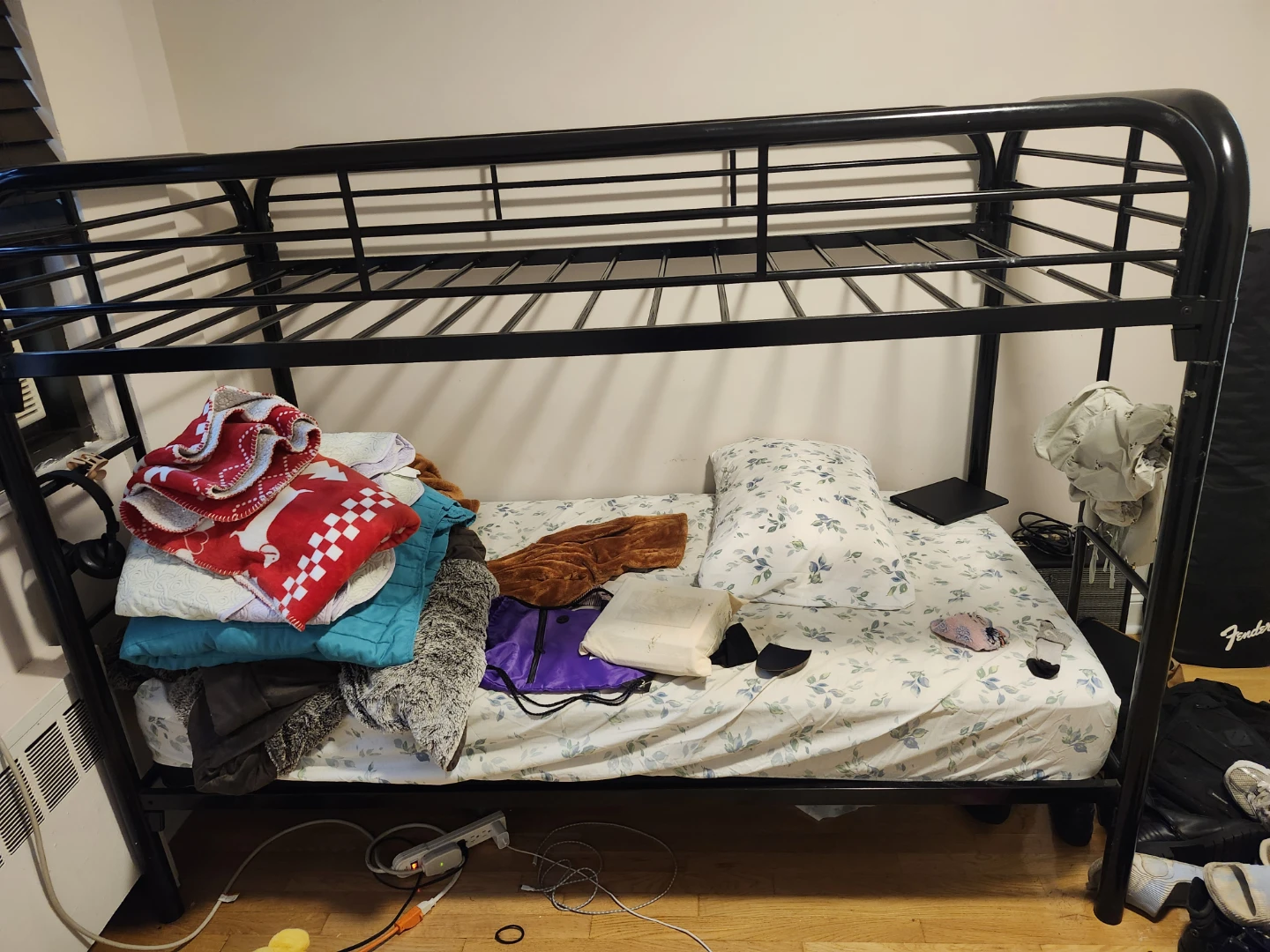 Black Metal Twin Bunk Bed Frame - photo 2