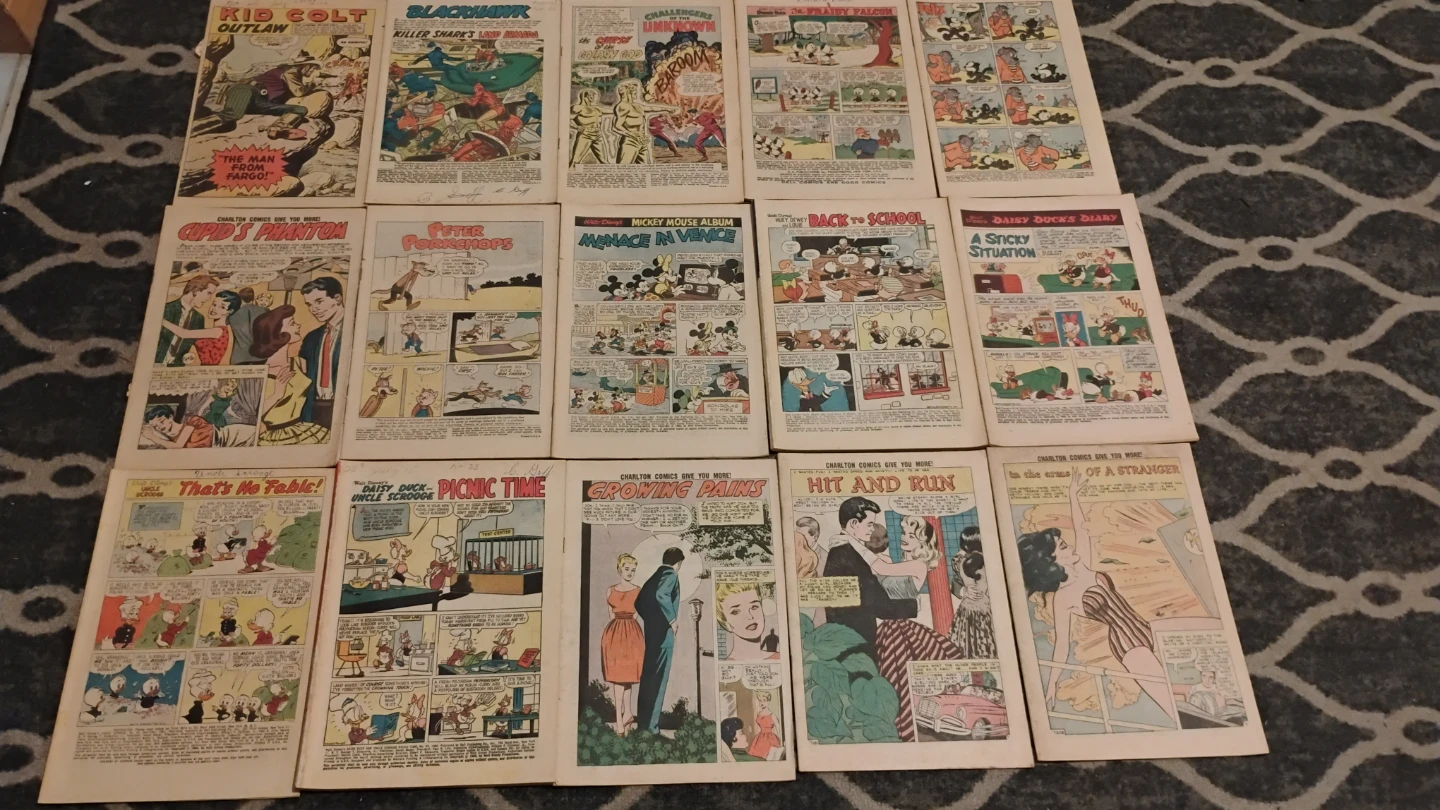 Bundle of 60 Coverless Reader Comics Buy/Trade OBO