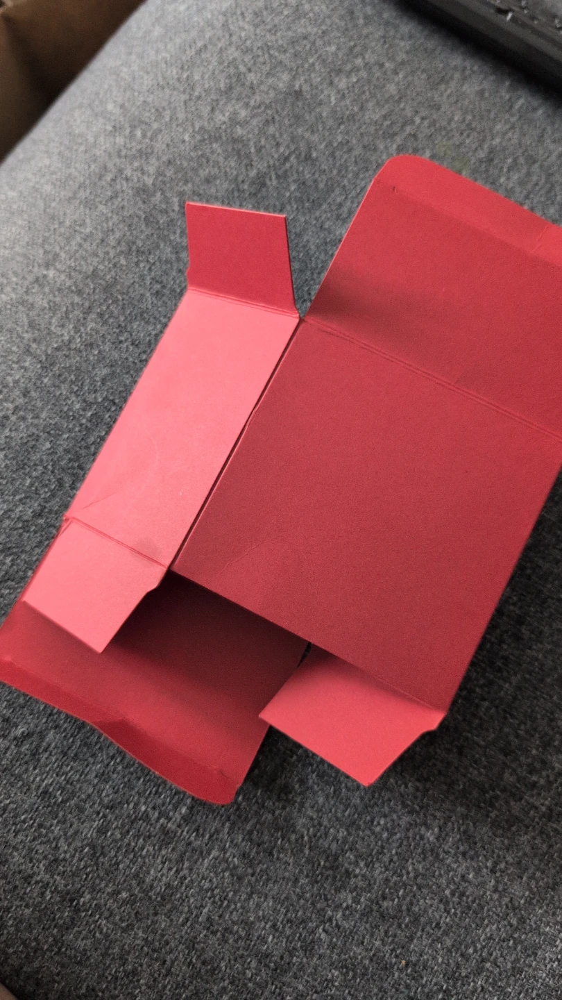 Red Gift Box - photo 4