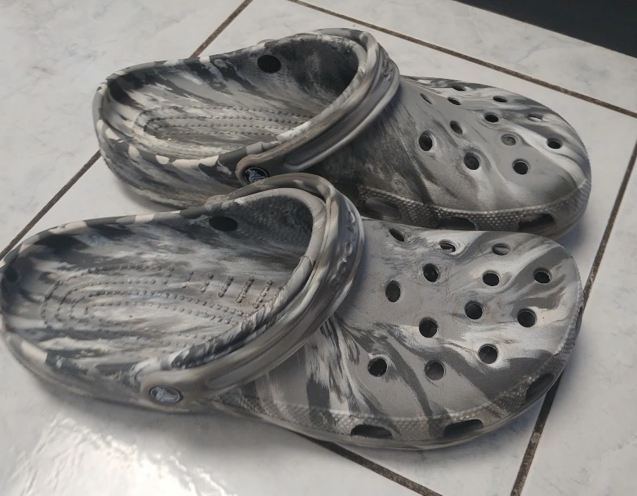 Grey Marble Men's Crocs (size 13)