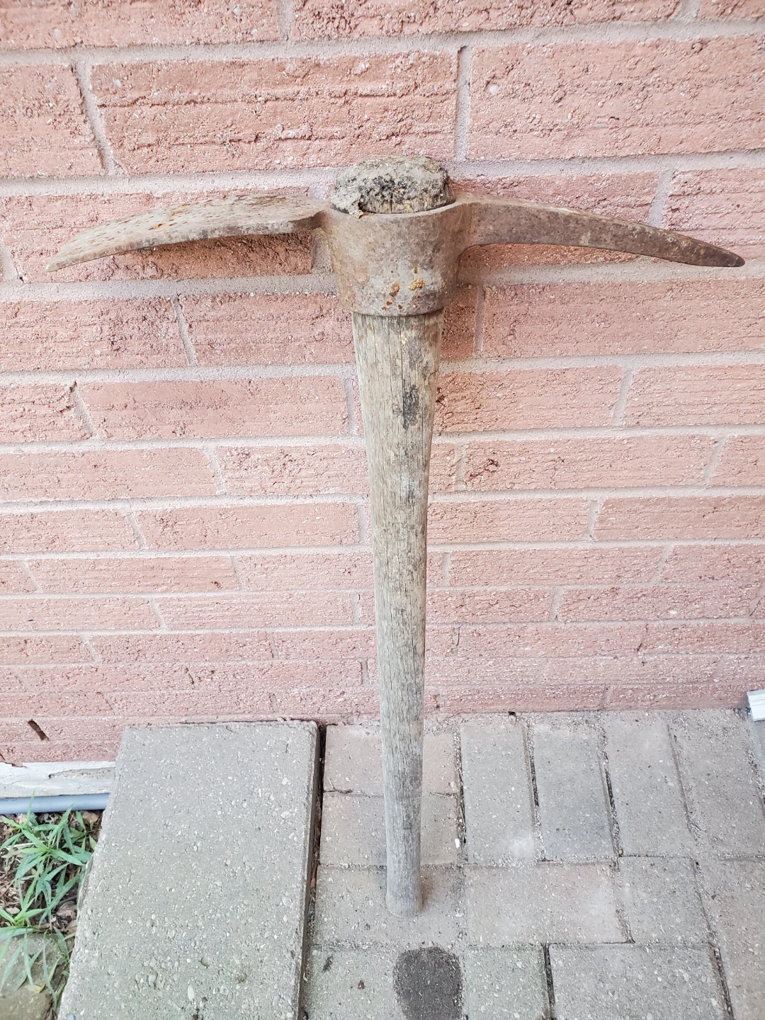 Pickaxe with Wooden Handle - photo 3