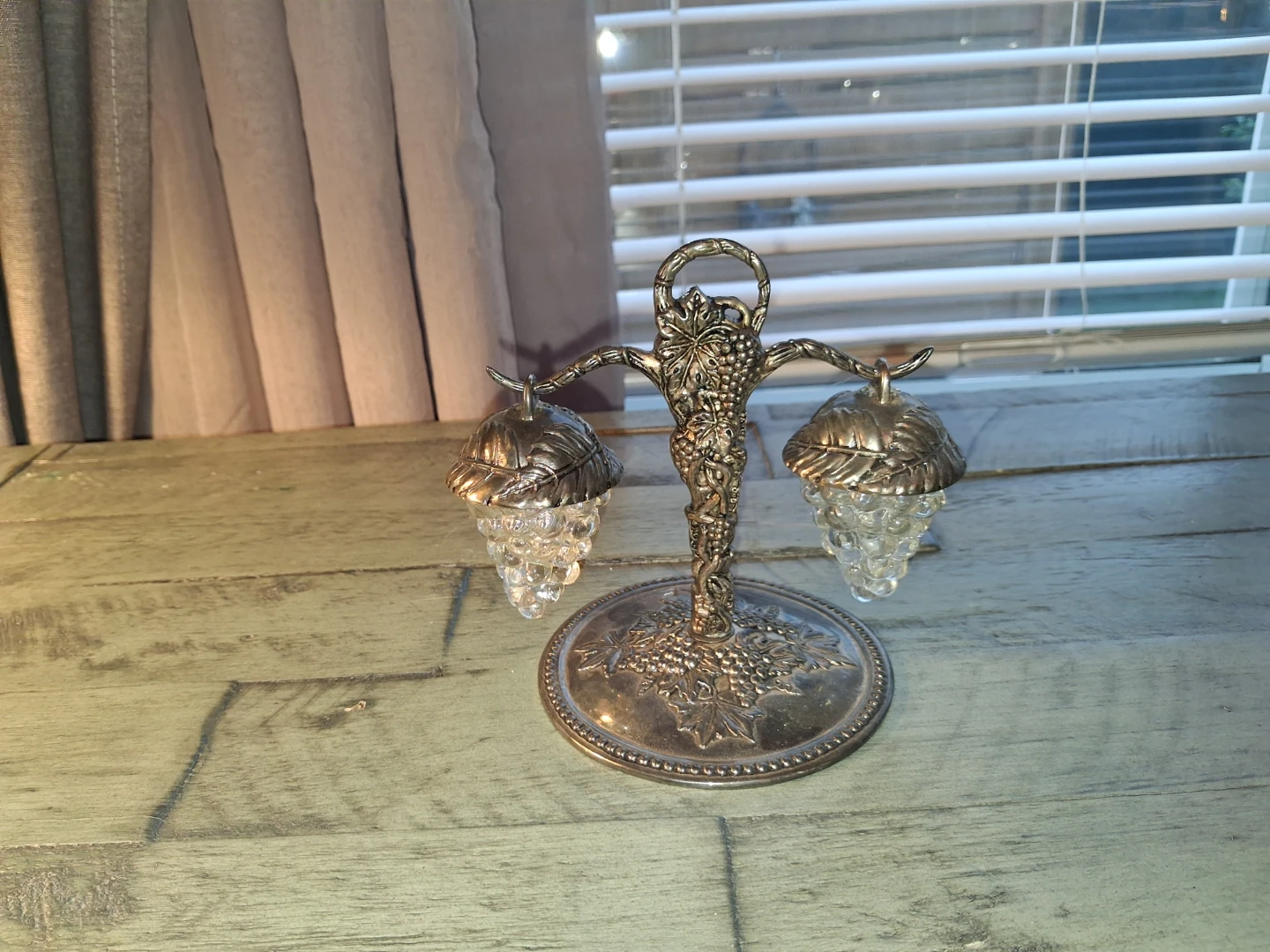 Vintage hanging grape clusters