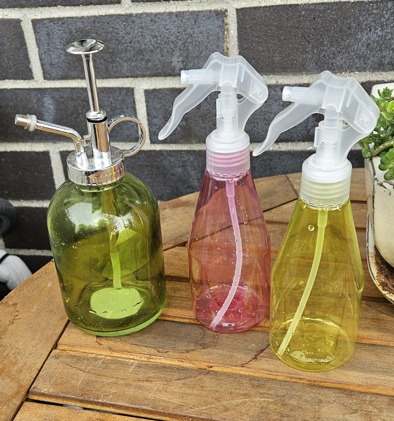 Small  Plastic Spray Bottles