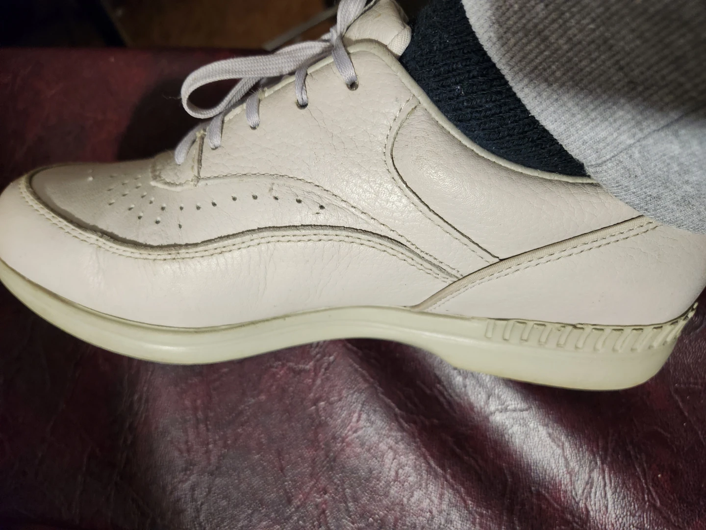Natural Sports White Lace-up Walking Shoes - photo 4