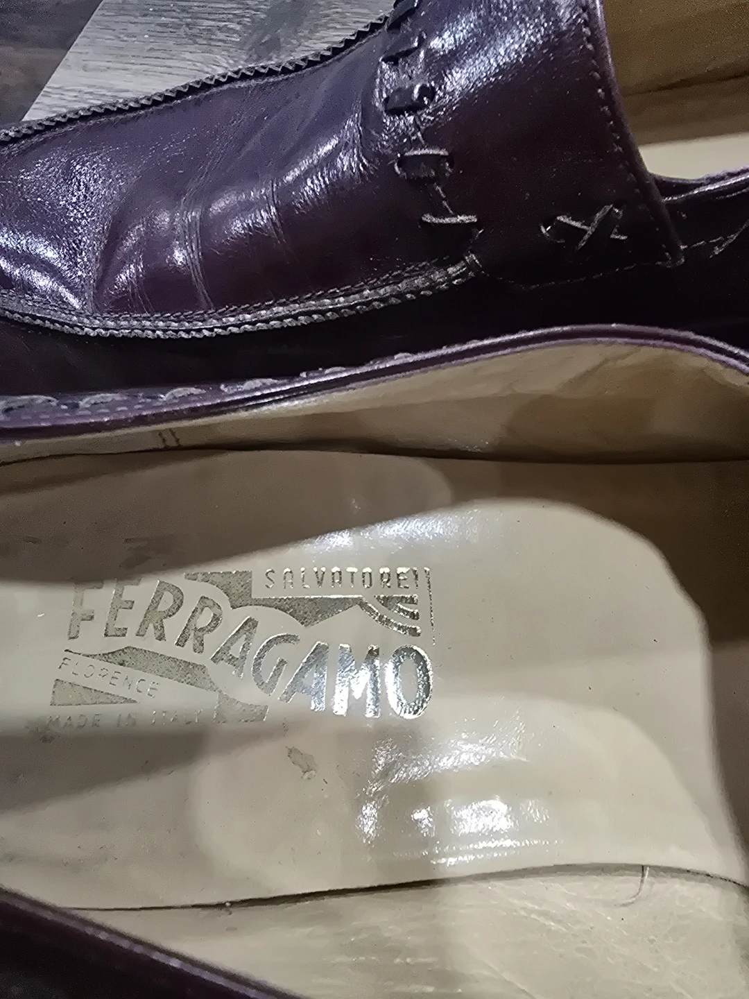 Salvatore Ferragamo Burgundy Loafers Size 12 - photo 3