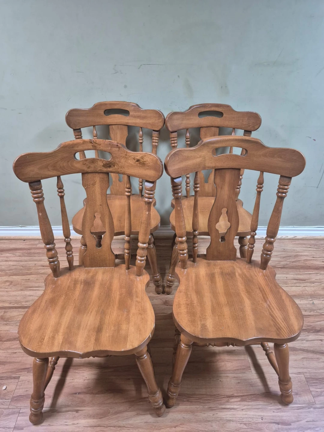 Set of 4 Solid Wood Dining Chairs - photo 2
