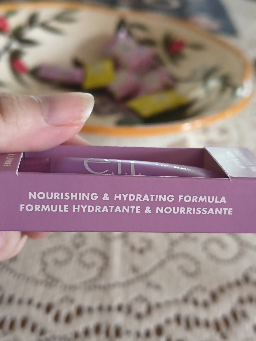 e.l.f. Squeeze Me Lip Balm Grape 6g - photo 2