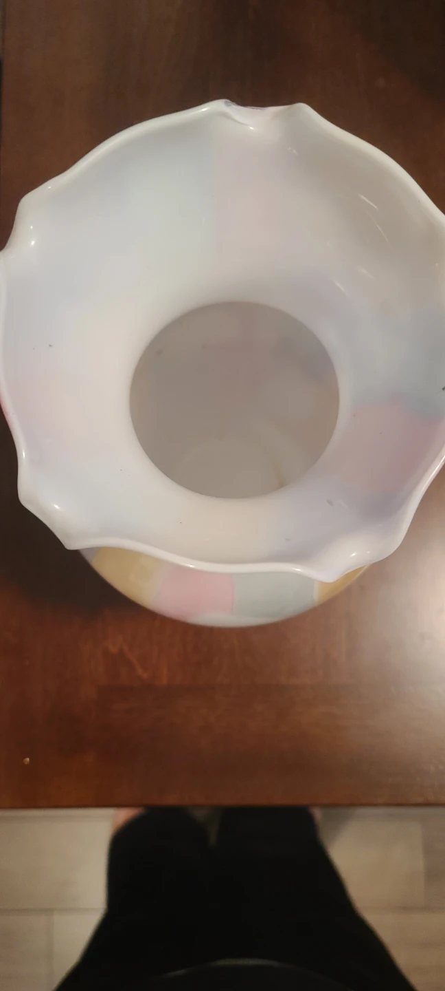 Multicolour Pastel Glass Vase with Ruffled Rim - photo 4