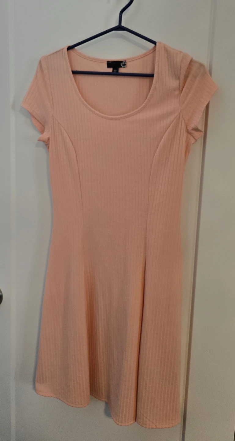 Peach Ribbed Dress sizw M/M