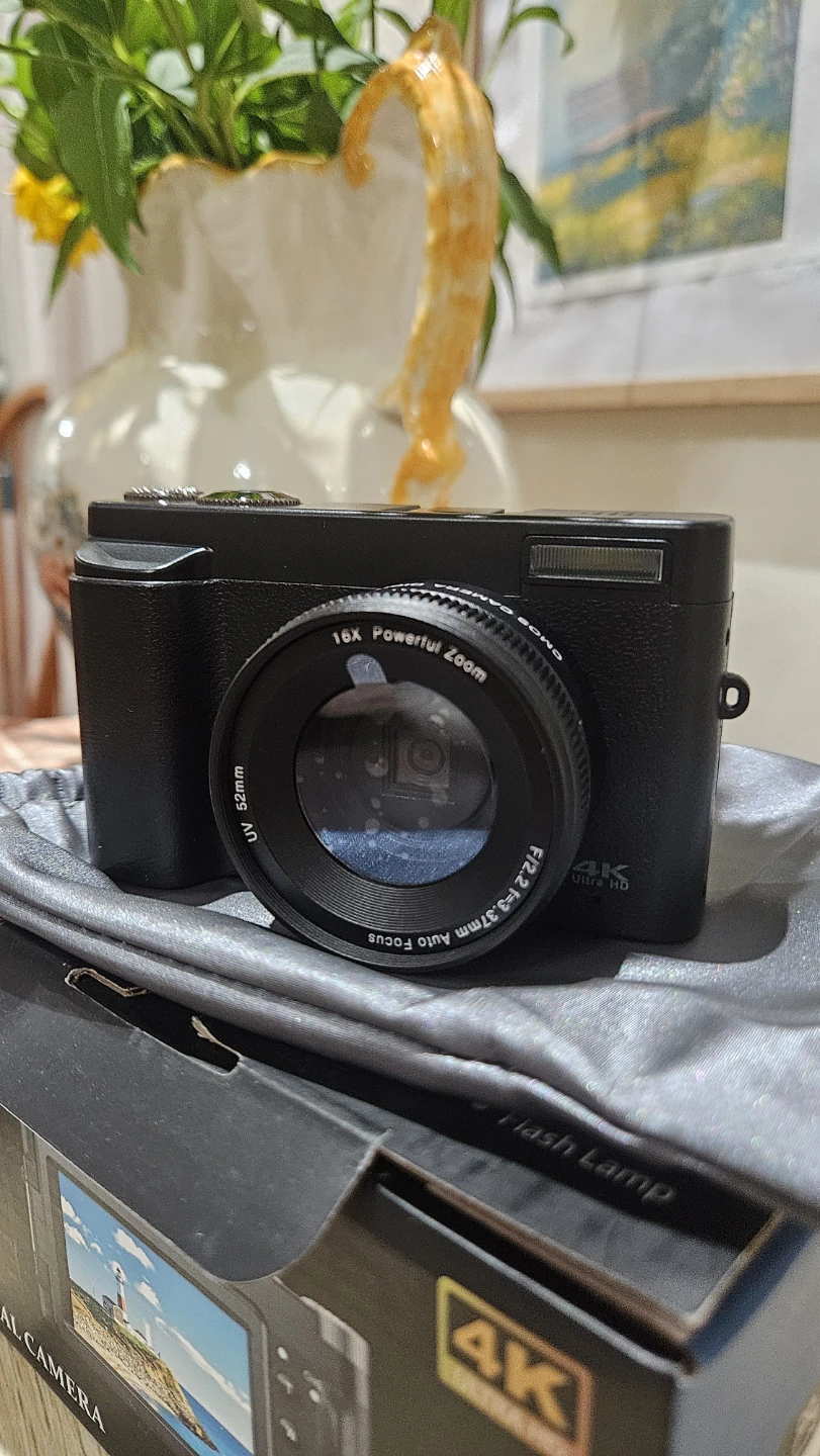Digital Camera DC-101 with 16x Powerful Zoom and 4K Ultra HD - photo 5