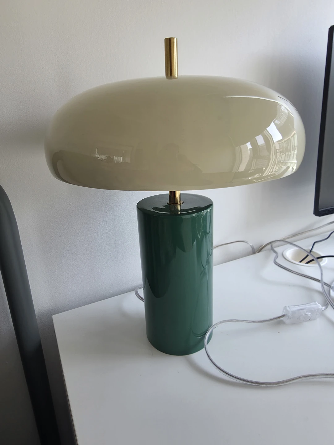 Mushroom Style Table Lamp - photo 2