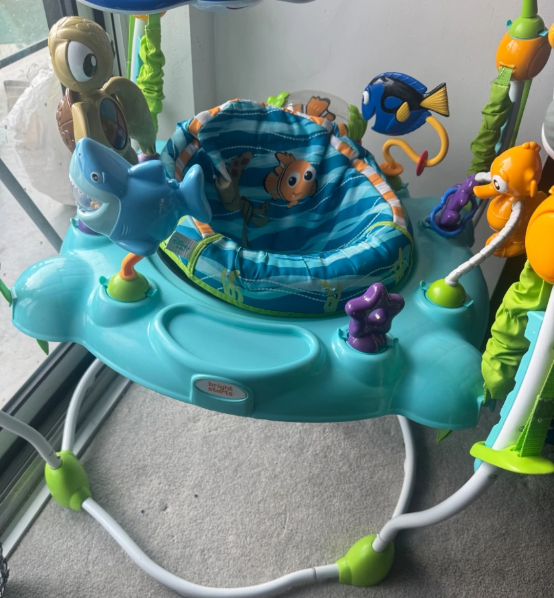 Bright Starts "Finding Nemo" Jumperoo