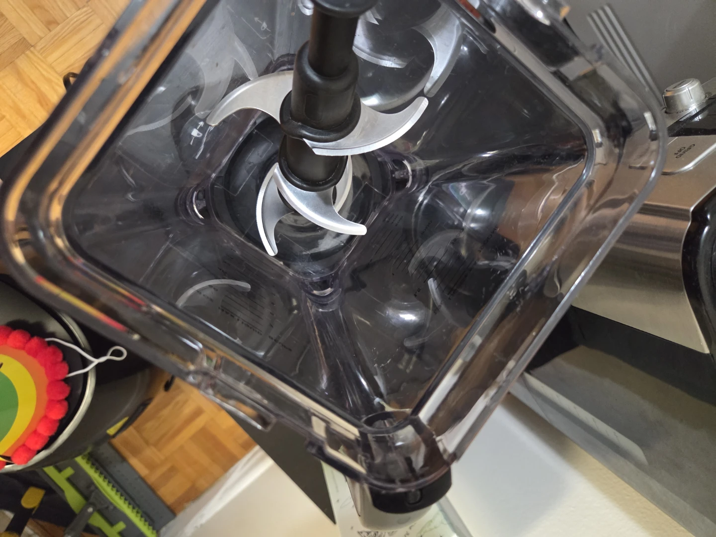 Moving Sale - Ninja Blender - photo 2