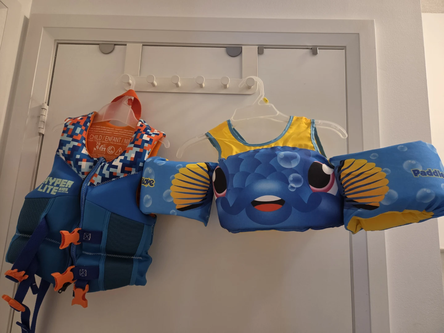 Child life jacket/swimming vest