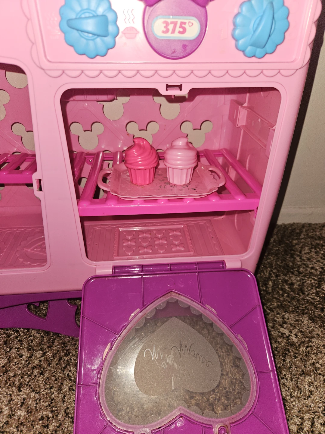 Disney Minnie Mouse Play Kitchen Set with Accessories
