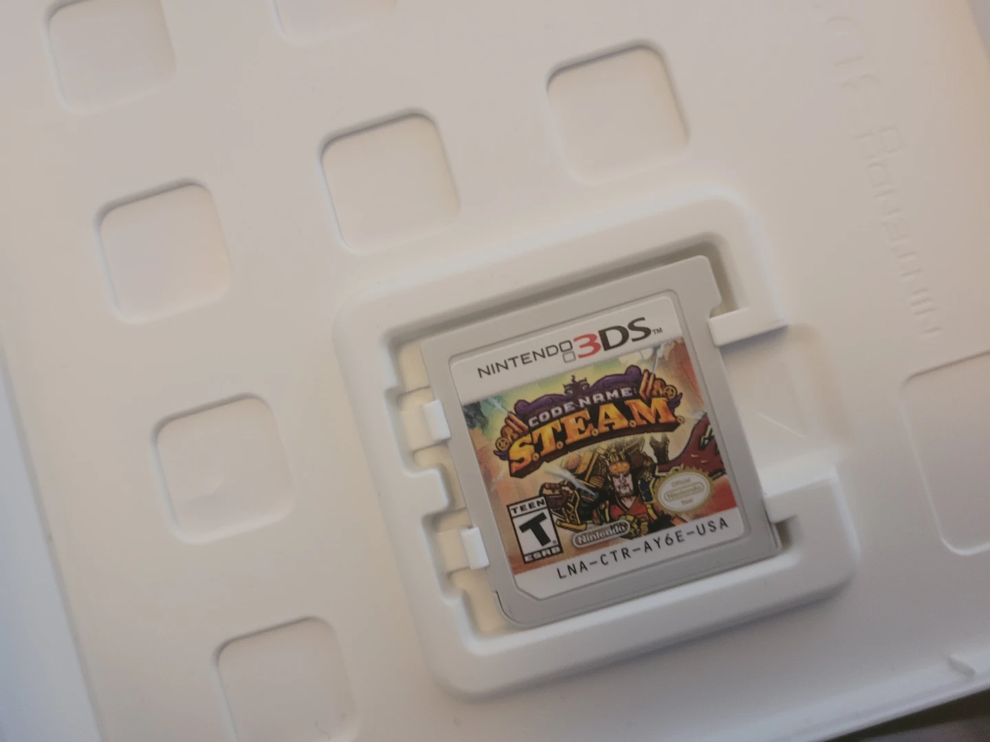 Nintendo 3DS Game: Code Name: S.T.E.A.M. - photo 3
