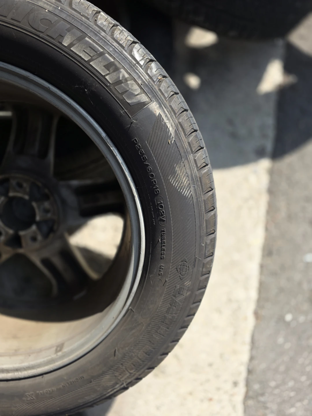P235/60R18 Tires (Set of 4)