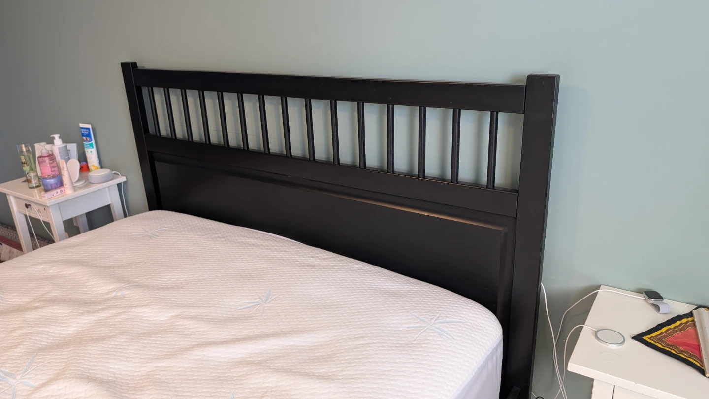 IKEA Hemnes Queen bed - photo 2