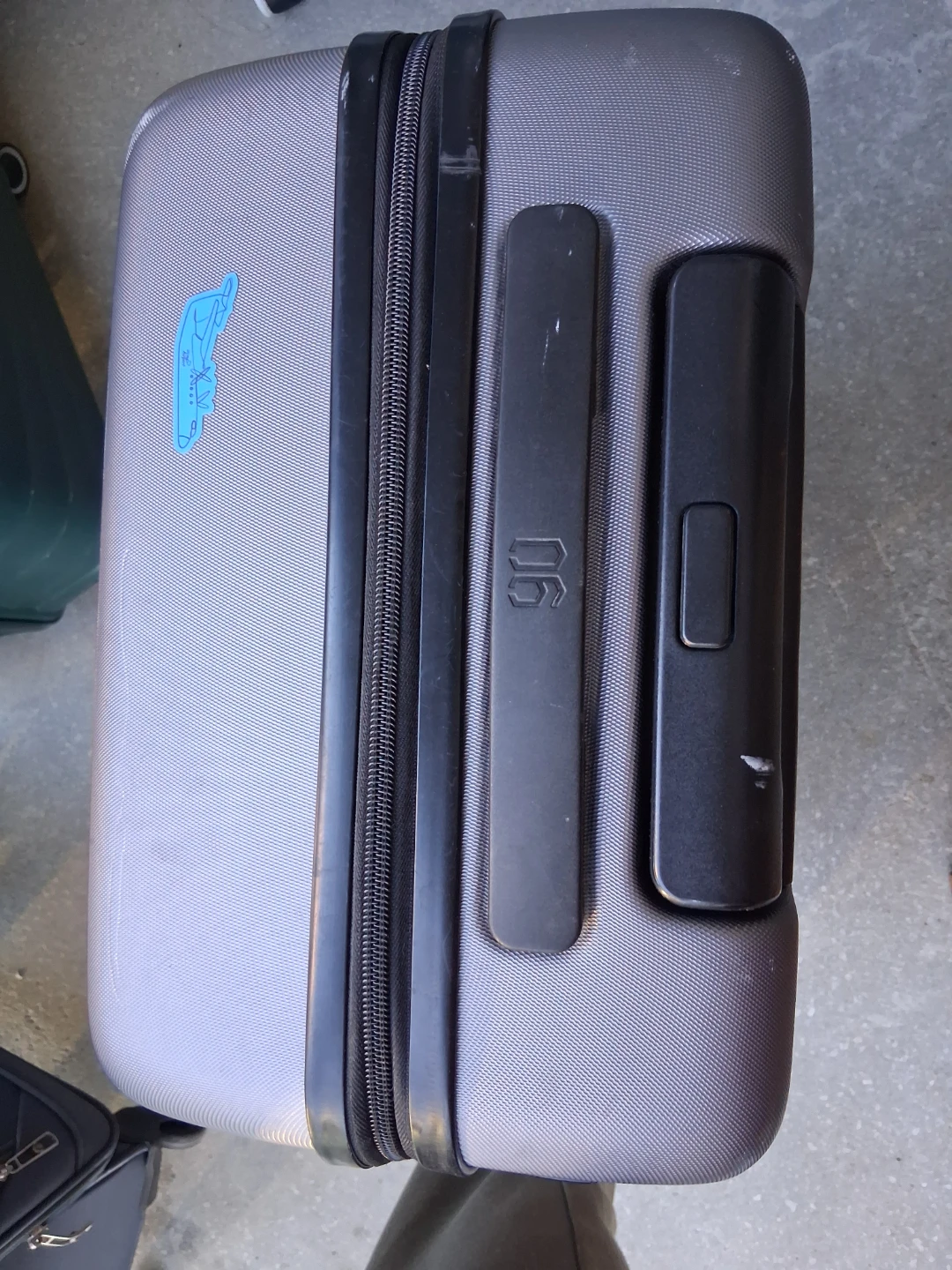 Grey 90 Points Hardside Luggage - photo 3